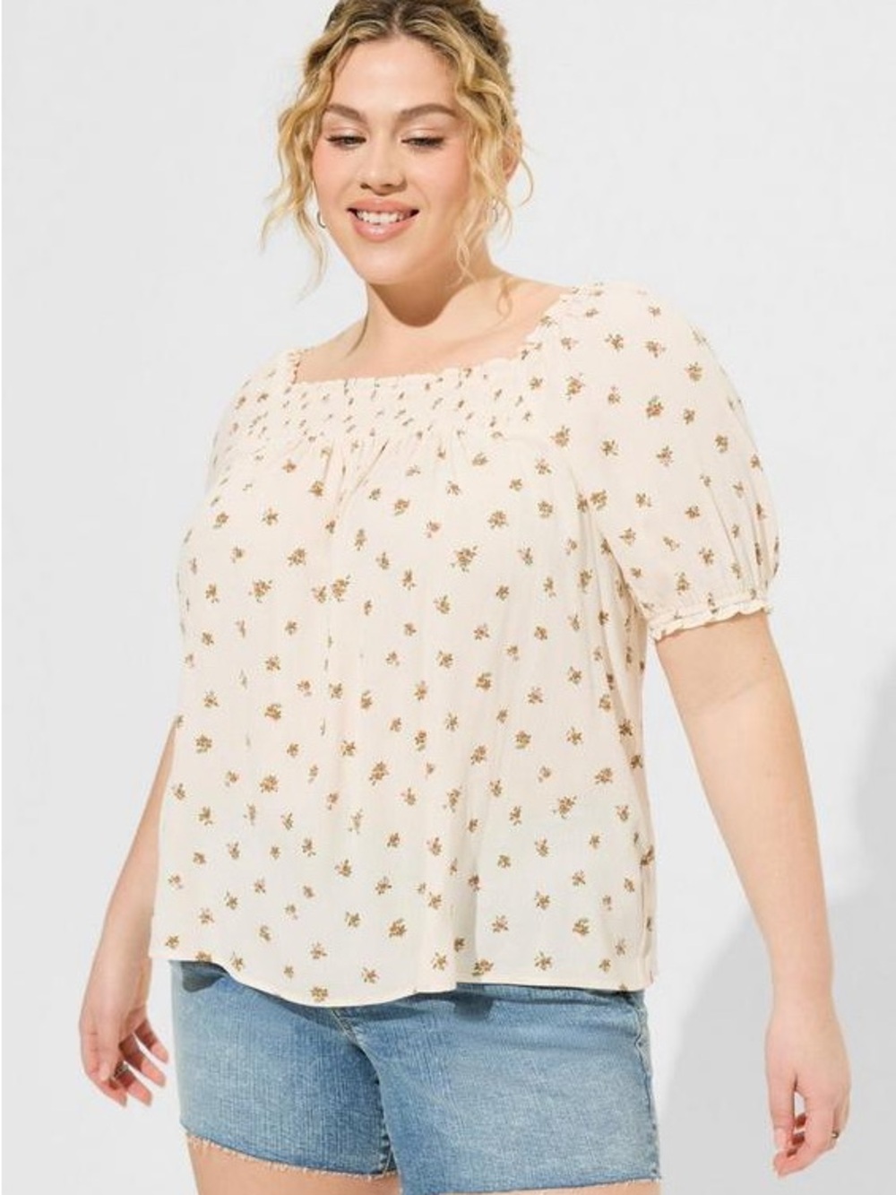 Torrid Washable Gauze Smocked Yoke Cream Ditsy Floral Cottagecore Top Size 2X